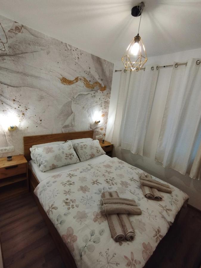 Apartment Ela, Kostrena Rijeka Bagian luar foto