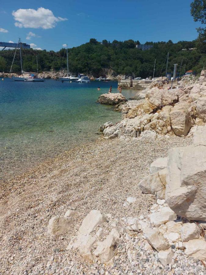 Apartment Ela, Kostrena Rijeka Bagian luar foto