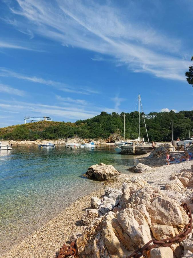 Apartment Ela, Kostrena Rijeka Bagian luar foto