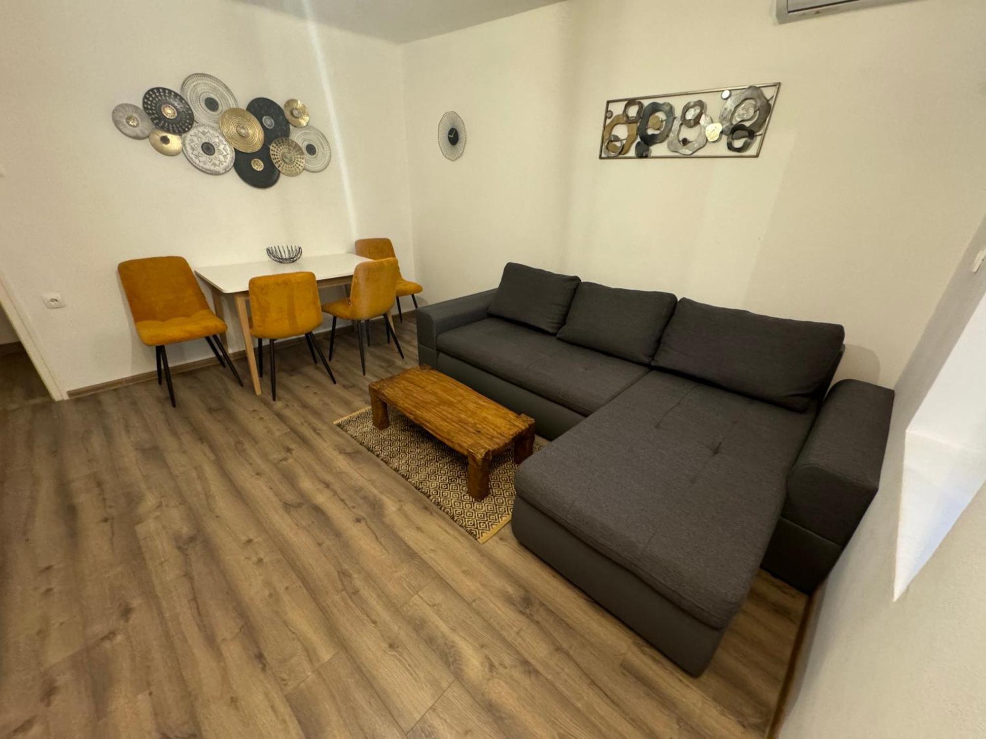 Apartment Ela, Kostrena Rijeka Bagian luar foto