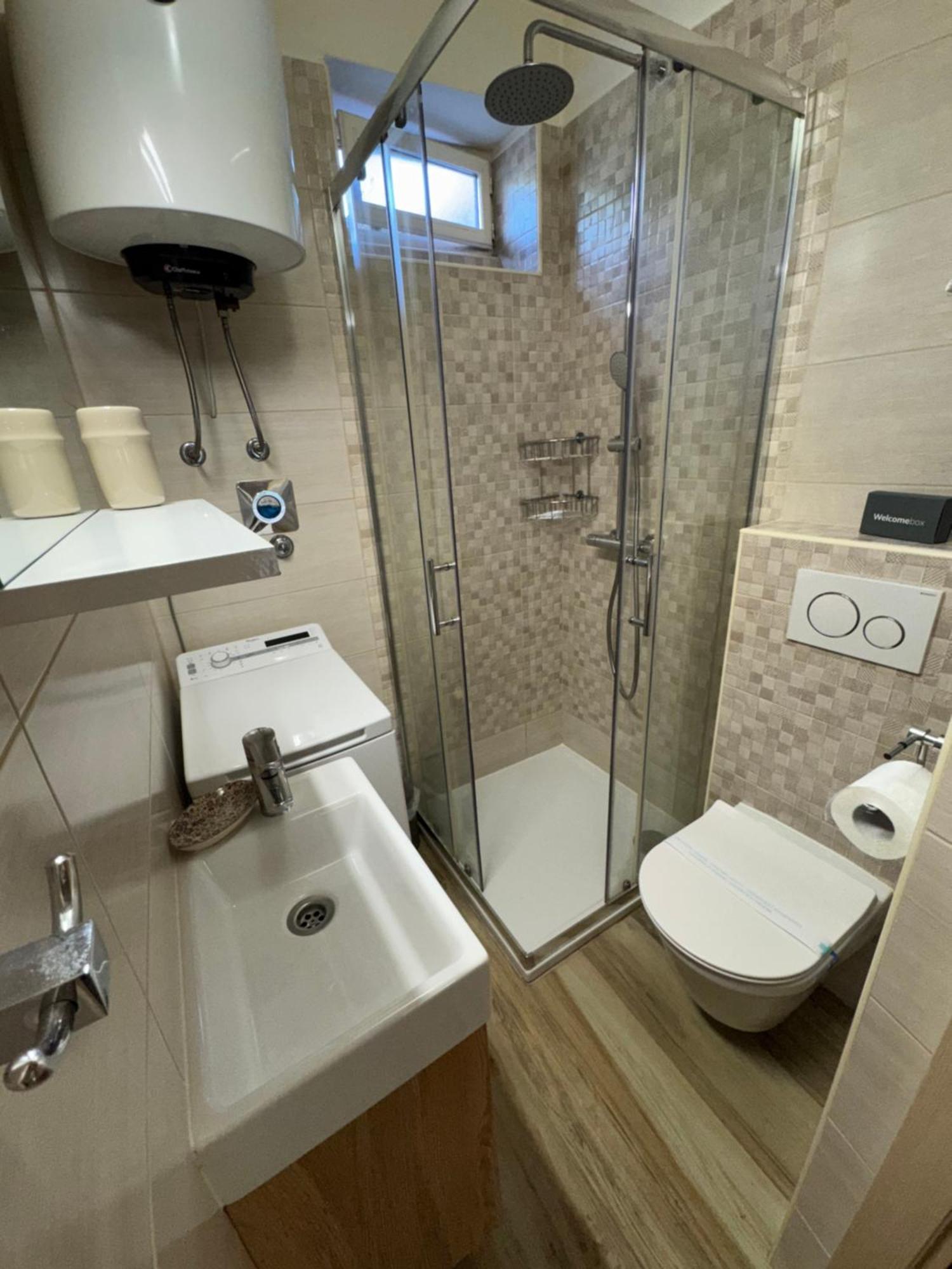 Apartment Ela, Kostrena Rijeka Bagian luar foto
